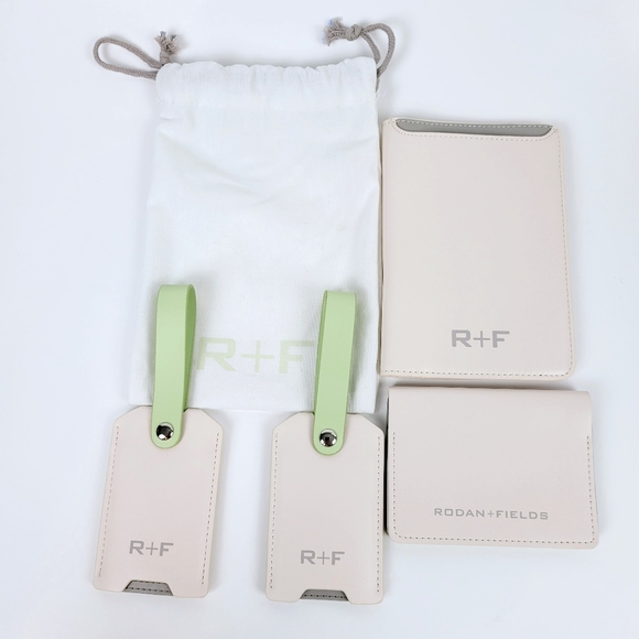 Rodan + Fields Travel Set~Passport Wallet~Credit Card Holder~Luggage Tags~NEW - Picture 1 of 12